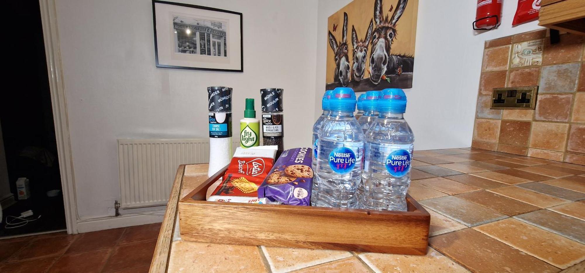 Spacious & Comfy Home- Very Close To Nec Birmingham ,Hs2 & Airport- Perfect For Contractors & Groups- Free Parking & Fast Wifi Marston Green Dış mekan fotoğraf